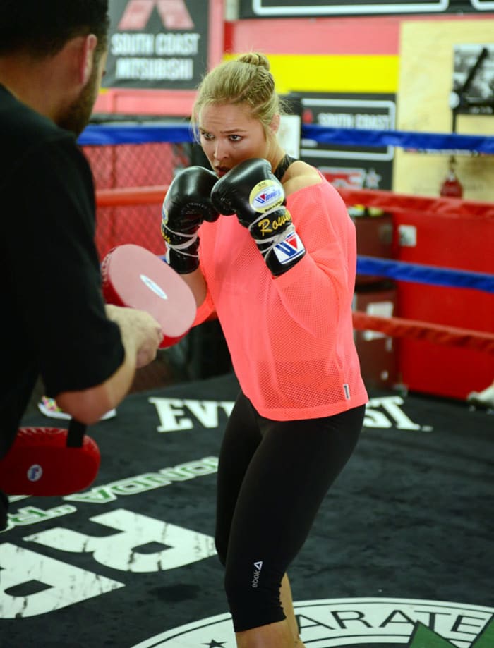 Ronda-Rousey-X159538_TK1_00127.jpg